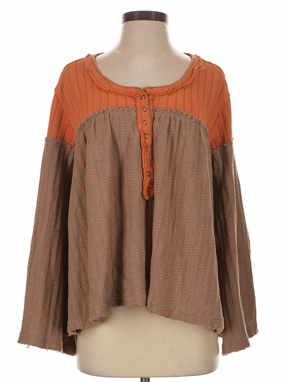 New:POL Henley Style Contrasting Brown  Rust Flared Long Sleeve Babydoll Top•S